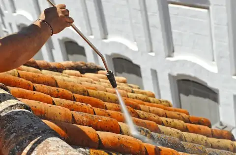 Nettoyage de toitures - Garlan